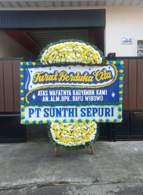 Papan Bunga Duka di Rawamerta